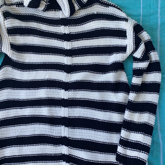 BCBG MaxAzria Black and White Striped Cowl Neck Tunic Sweater - Picture 5 of 5